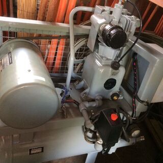 中古　コンプレッサー　１００V　1馬力改装品　エアードライヤー（おまけ）　付きの画像