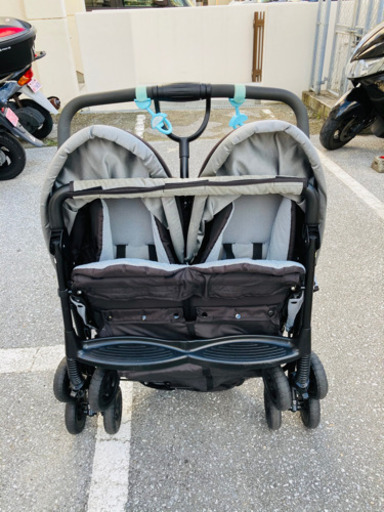 双子用ベビーカー　13000円　