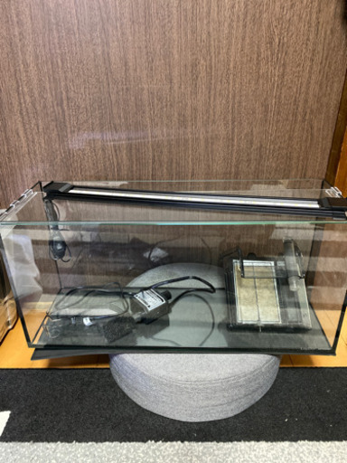 コトブキ60×28×20 長方形水槽　LEDも付けます