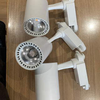 ダクトレール用スポットライト、昼光色３個の画像