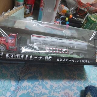 充電式トレーラーRCタンクローリー及びコンテナ車の画像
