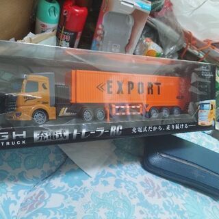 充電式トレーラーRCタンクローリー及びコンテナ車の画像