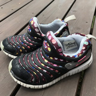 決まりました。子ども用 ナイキ シューズ 女の子 17cmの画像