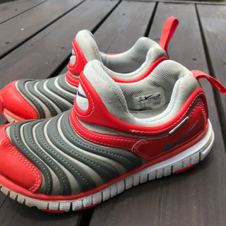 決まりました。子ども靴 ナイキ スニーカー 女の子 18cm