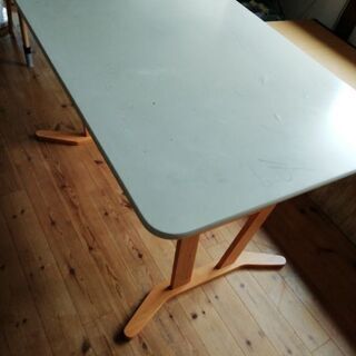 ダイニングテーブル　作業台