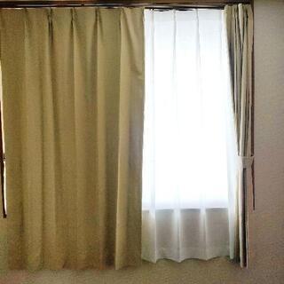 【ほぼ未使用品】カインズ製100×178カーテン格安にてお譲りします