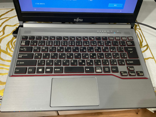 14イン　富士通E 733ノートパソコン　立ち上がり10秒