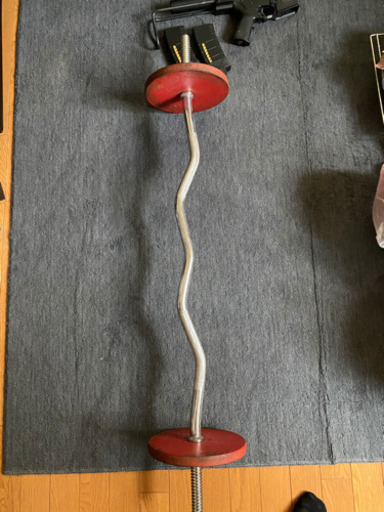 バーベル　ベンチプレス　ウエイトトレーニング
