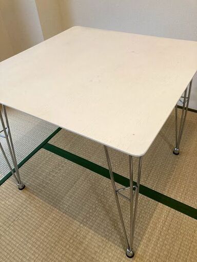 ニトリ　ダイニングテーブル　２人用