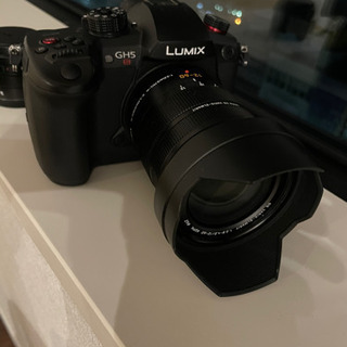 gh5s レンズ2つ、スペアバッテリー付き　有名YouTuber使用品 gh5s レンズ2つ、スペアバッテリー付き 有名YouTuber使用品