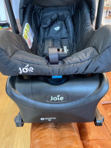 Joie ジョイー ベビーシートjuvaジュバISOFIXベースのセットです。