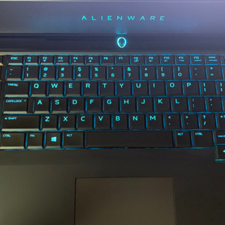 ノートPC Alienware 15 R4 i9-8950HK の画像