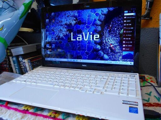 ノートパソコン NEC Lavie LS700/SSW Core i7