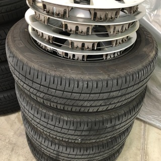 アクア純正ホイール　キャップ　タイヤセット