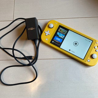 任天堂Switch Light イエロー (値下げ可！)
