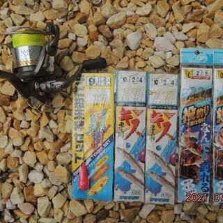 再値下げ❢☆爆釣祈願☆リール＆投げ釣り仕掛け5セットＣ
