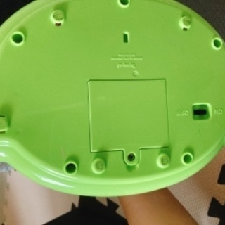 くるくる光って音が鳴るおもちゃです。の画像