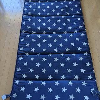 しまむら　コンパクト敷き布団　使用1ヶ月ほど