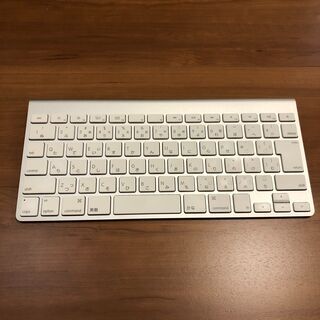 APPLE MAGIC KEYBOARD