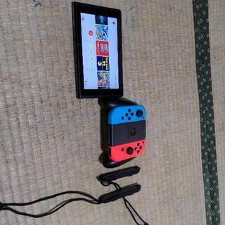 任天堂Switch　使用感有り　完品全て揃っております（値下げ）