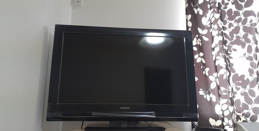 HITACHI 32インチ