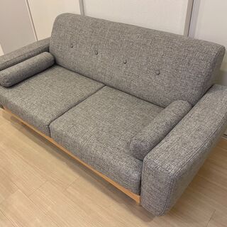 2人掛け天然木ソファの画像