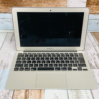 APPLE MacBook Air 11インチ Mid 2012