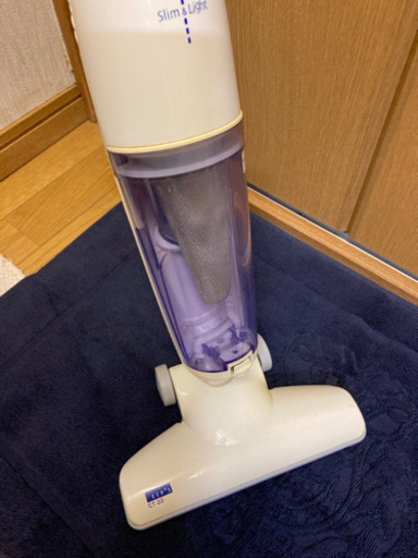 ⭐️ スリム掃除機　‼️