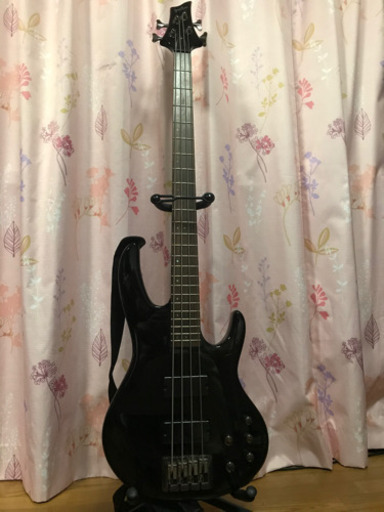 ベース（お譲り先決定）