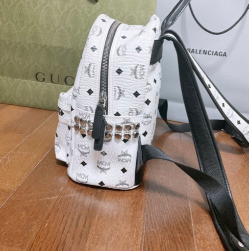 ※MCMリュックホワイト☆超美品✨✨
