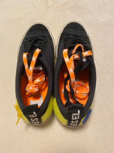 DIESELスニーカー　黒