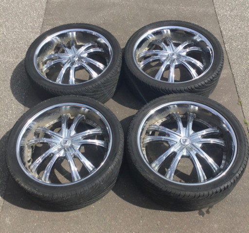 ランクル等に！レグザーニ 24インチ 295/35R24 4本セット