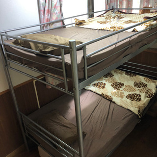 パイプ2段ベット　布団2組セット