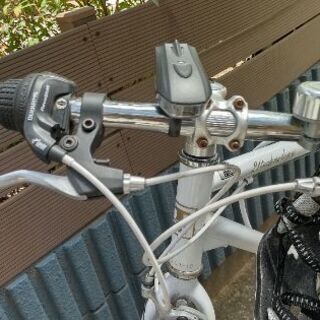 27インチ自転車ホワイトの画像