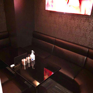 ★日払週払相談可★時給1300円以上BARスタッフ・アルバイト募集の画像