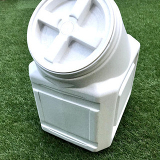 ★定価7800★ペットフードコンテナ ガンマプラスチックス 美品...
