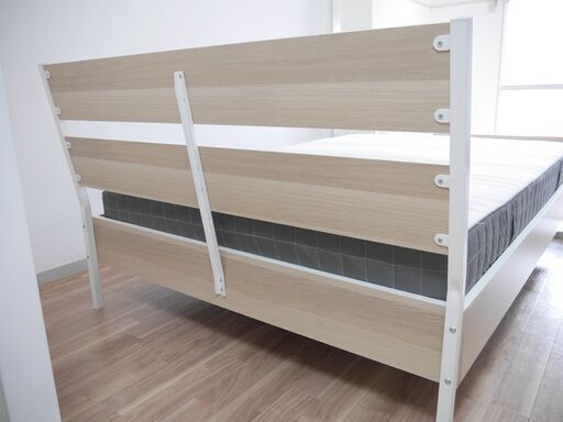 ダブルベッド＋マットレスセット　IKEA 　ベッドフレーム TRYSIL トリスィル HÖVÅG ホーヴォーグ 中古品 直接受け渡し　