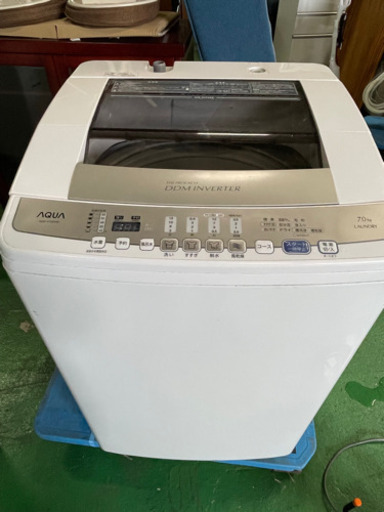 洗濯機　AQUA 2015年製　AQW-V700D
