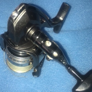 Daiwa 3000番　リール　1BB追加済みの画像