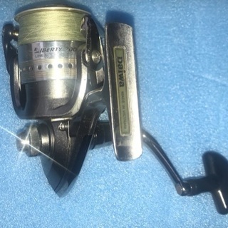 Daiwa 3000番　リール　1BB追加済み
