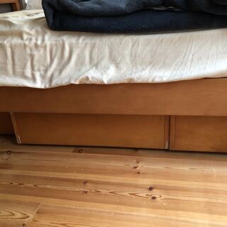 【急募】無印 ダブルベッド フレーム マット セット差し上げますの画像