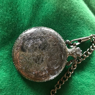 懐中時計 QUARTZ 鷹 ゴールド アンティーク　ビンテージ　要電池交換　の画像