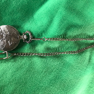 懐中時計 QUARTZ 鷹 ゴールド アンティーク　ビンテージ　要電池交換　の画像