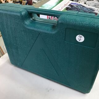 セール中につき、2割引きで販売中！1,628円→1,302円　ガーデンツール　10ピースセット　ガーデニング　道具　専用収納ケース付き　庭　園芸　手入れの画像