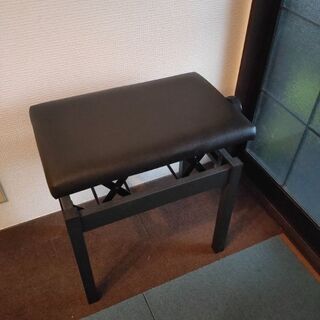 【お話中】ピアノ用高低自在椅子