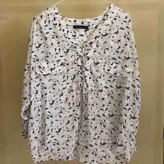 シャツ　いろいろ　全部500円の画像