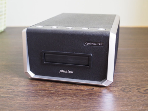 plustek OpticFilm 135i（7200dpi、保証書あり）