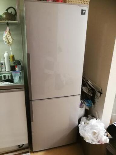 冷蔵庫270L