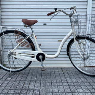 【中古自転車】26インチ変速なし　LEDオートライト付　カゴ、鍵...