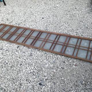 ガラス サッシ はめ殺し窓 木建具  古民家 昭和レトロ リノベーションの画像